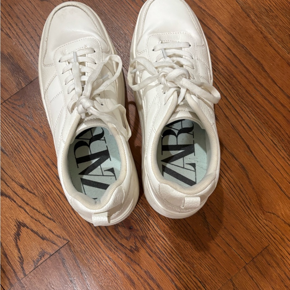 Zara White High-Top Sneakers